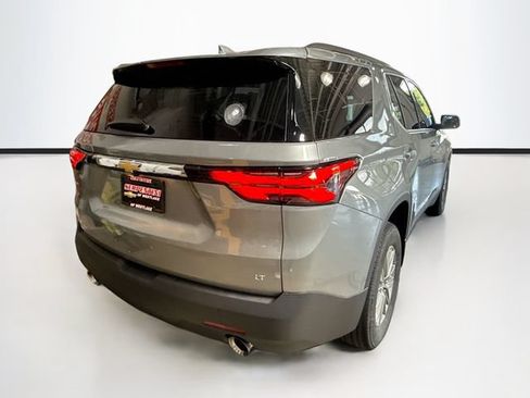 Used 2023 Chevrolet Traverse LT FWD image 6