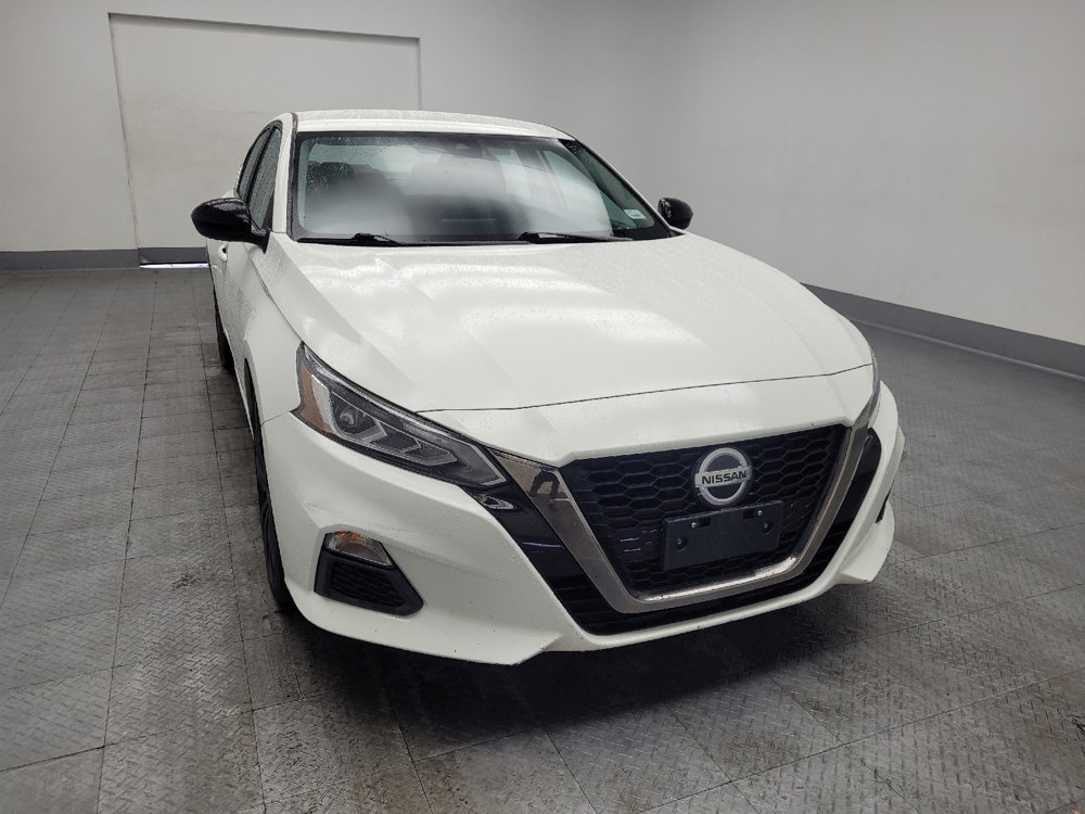 Used 2021 Nissan Altima 2.5 SR FWD image 14