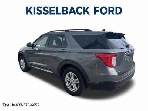 Certified 2021 Ford Explorer XLT image 5
