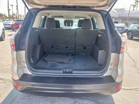 Used 2017 Ford Escape S FWD image 13