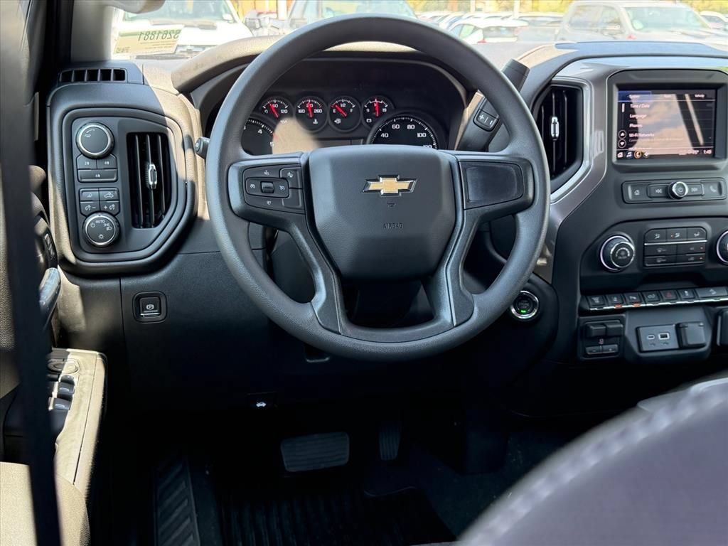 New 2026 Chevrolet Silverado 2500 Custom w/ Custom Value Package AWD/4WD image 7