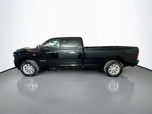 New 2026 RAM 2500 Big Horn AWD/4WD image 4