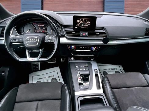 Used 2019 Audi SQ5 Premium w/ Convenience Package image 15