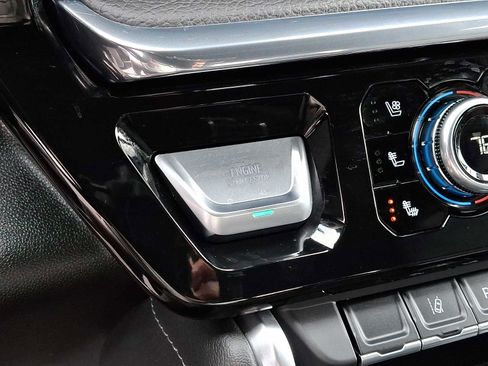 Certified 2024 GMC Sierra 3500 Denali w/ Denali Reserve Package image 25