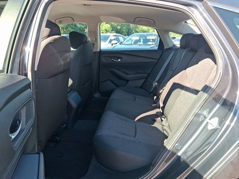 Certified 2023 Honda Accord LX image 11