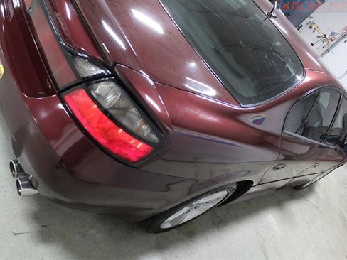 Used 2005 Pontiac Bonneville GXP image 31