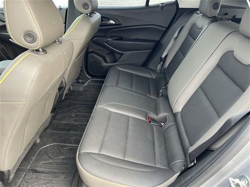 Certified 2024 Chevrolet Trax ACTIV w/ Sunroof Package image 22