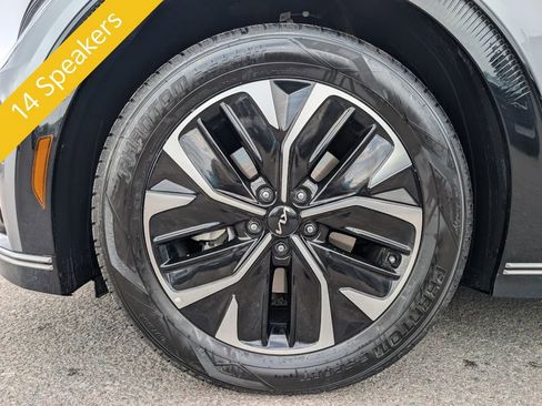 Certified 2024 Kia EV6 Wind image 13