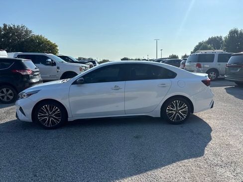 Used 2022 Kia Forte GT-Line w/ GT-Line Premium Package FWD image 8