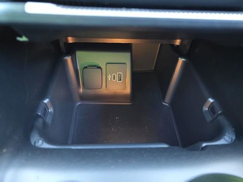 Used 2025 Ford Explorer ST image 28