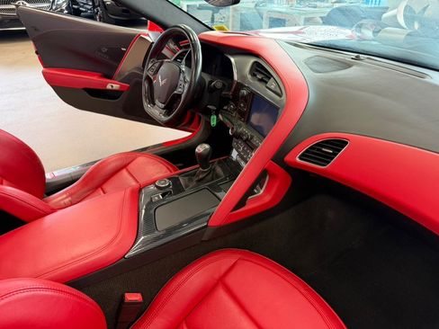 Used 2014 Chevrolet Corvette Stingray Coupe RWD image 36