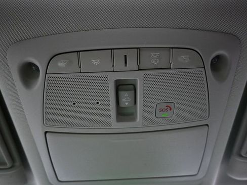 Used 2023 Nissan Armada SL image 40