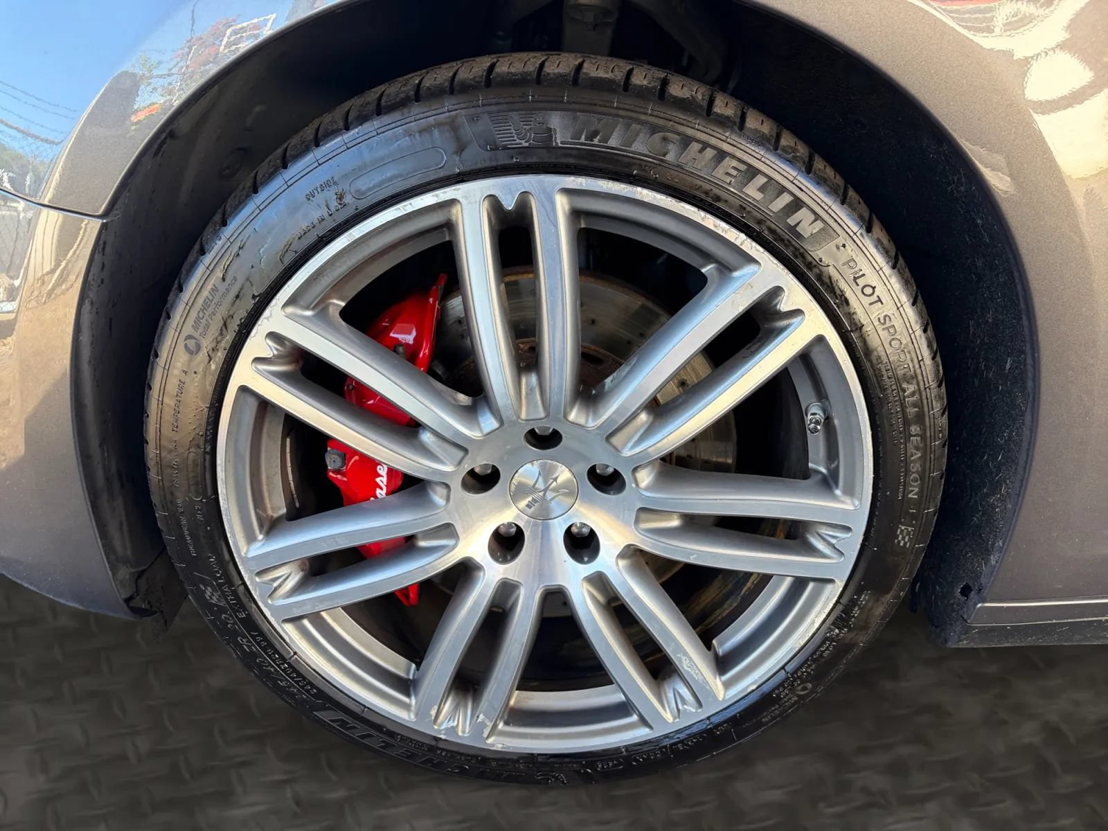 Used 2019 Maserati Ghibli S Q4 AWD/4WD image 34