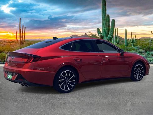 Used 2020 Hyundai Sonata SEL Plus w/ Tech Package FWD image 3