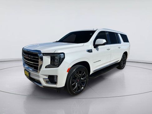 Used 2023 GMC Yukon XL SLT w/ SLT Luxury Package RWD image 7