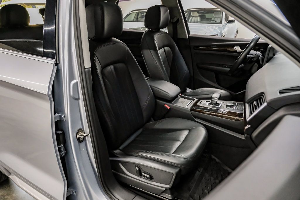 Used 2020 Audi Q5 2.0T Premium AWD/4WD image 40