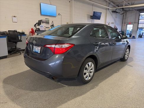 Used 2014 Toyota Corolla LE image 3