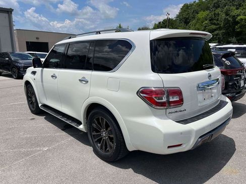 Used 2019 Nissan Armada Platinum w/ Captain's Chairs Package AWD/4WD image 3