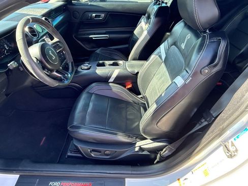 Certified 2021 Ford Mustang Shelby GT500 w/ Technology Package image 9