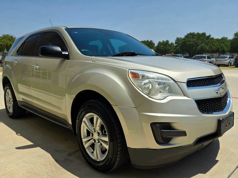 Used 2015 Chevrolet Equinox LS FWD image 4