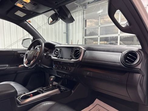 Used 2023 Toyota Tacoma Limited image 26