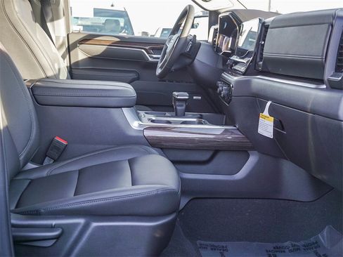 New 2026 Chevrolet Silverado 1500 RST w/ Z71 Off-Road Package image 12