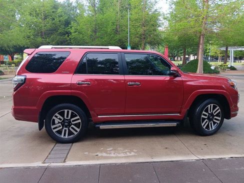 Used 2023 Toyota 4Runner Limited image 6