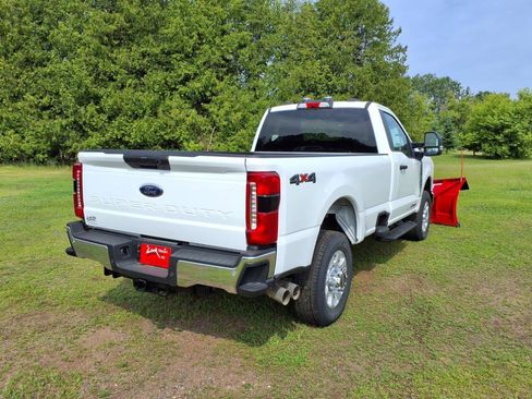 Used 2024 Ford F350 XLT w/ 360-Degree Camera Package image 16