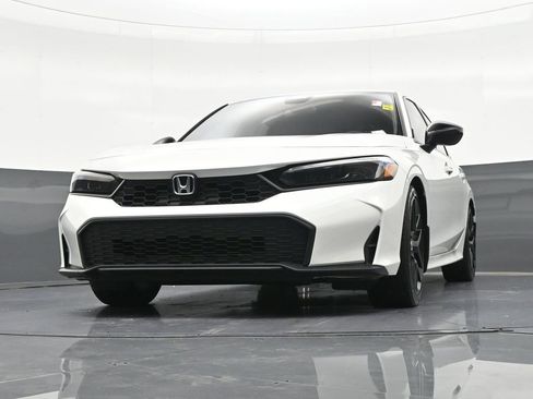 Used 2025 Honda Civic Sport image 30
