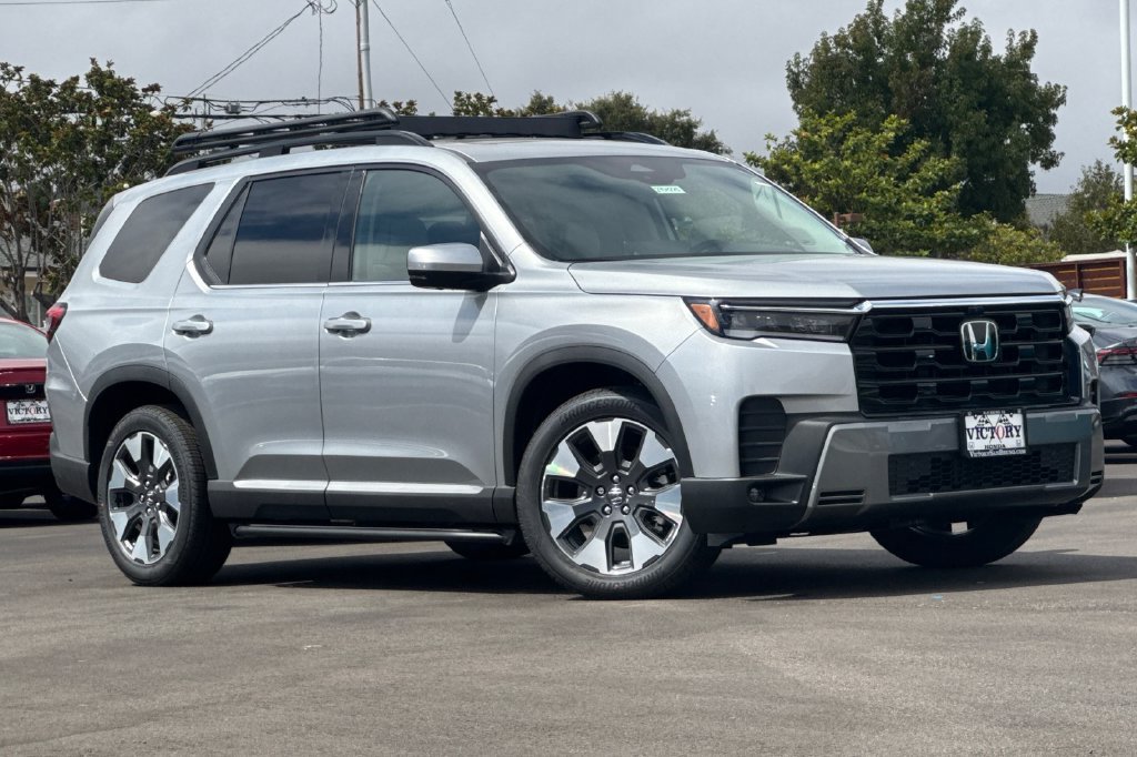 New 2026 Honda Pilot Elite image 2