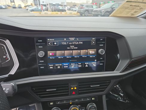 Used 2022 Volkswagen Jetta GLI Autobahn image 24