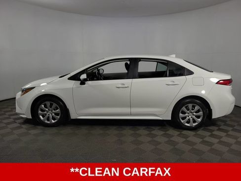 Used 2026 Toyota Corolla LE FWD image 5