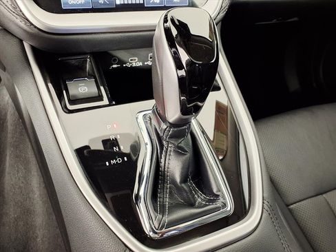 Used 2024 Subaru Legacy Limited image 24