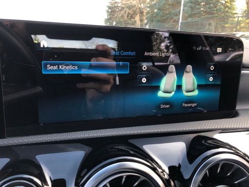 Certified 2023 Mercedes-Benz CLA 250 4MATIC image 27