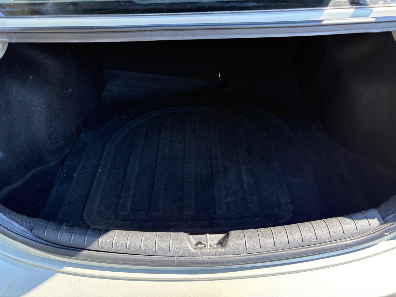 Used 2019 Hyundai Accent SE w/ Cargo Package FWD image 21