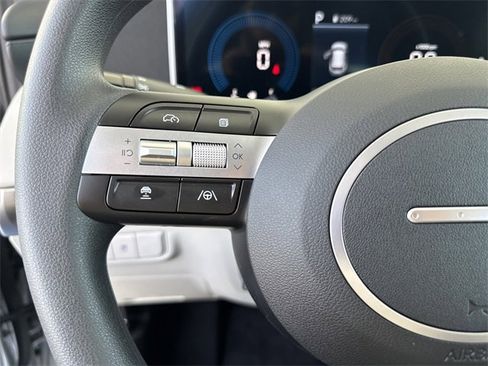 Used 2025 Hyundai Tucson SEL image 21