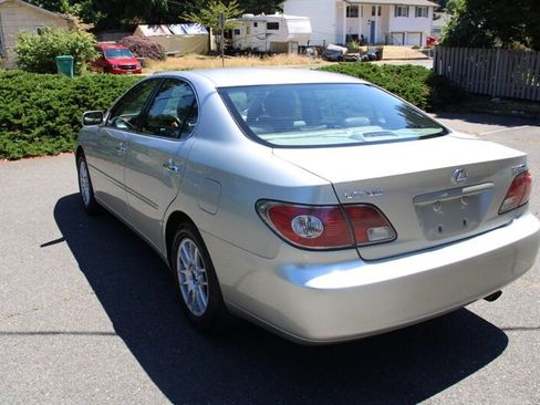 Used 2003 Lexus ES 330 FWD image 4