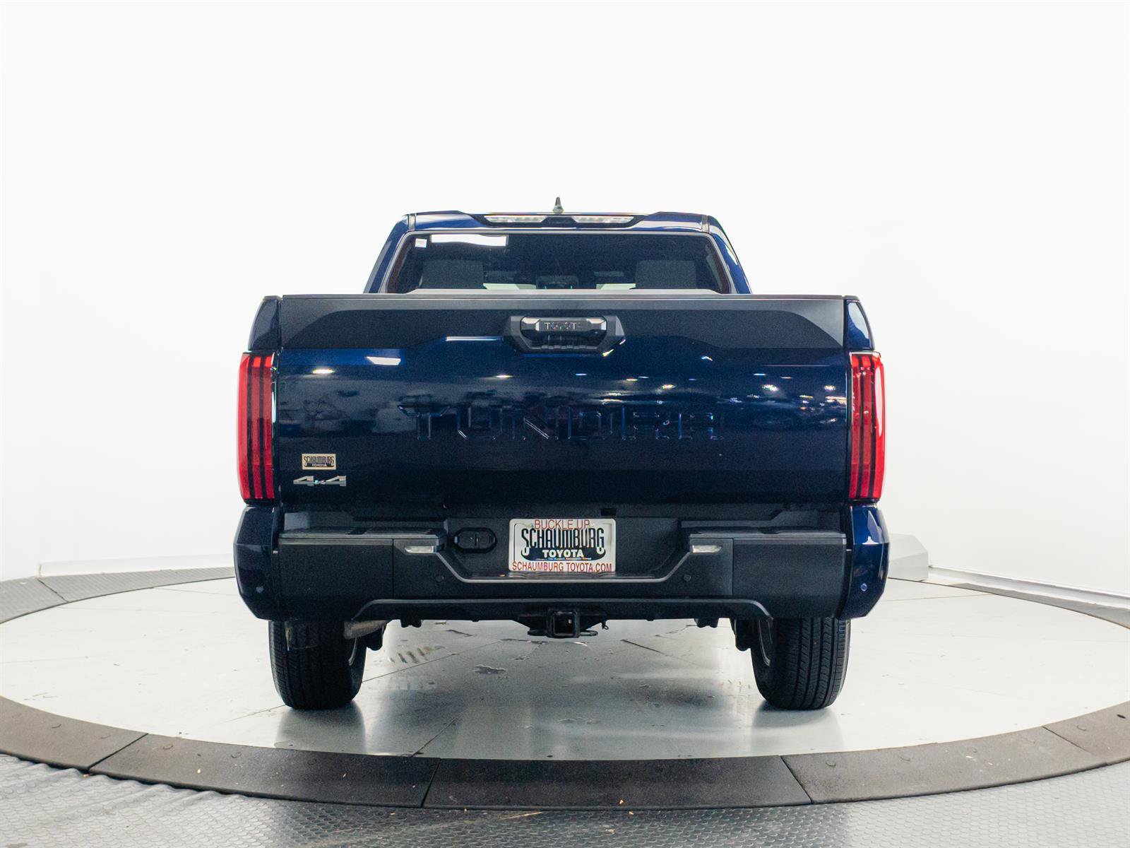 Used 2025 Toyota Tundra SR5 w/ SR5 Convenience Package AWD/4WD image 9