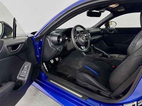 Used 2025 Subaru BRZ tS RWD image 3