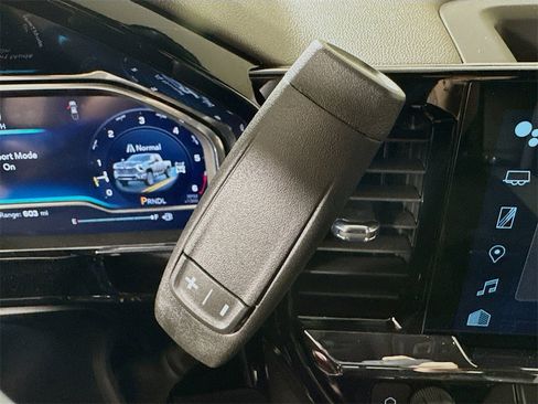 Certified 2025 Chevrolet Silverado 2500 ZR2 w/ Technology Package image 15