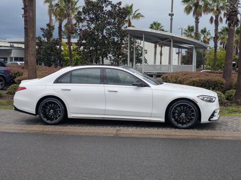 New 2025 Mercedes-Benz S 580 4MATIC Sedan image 5