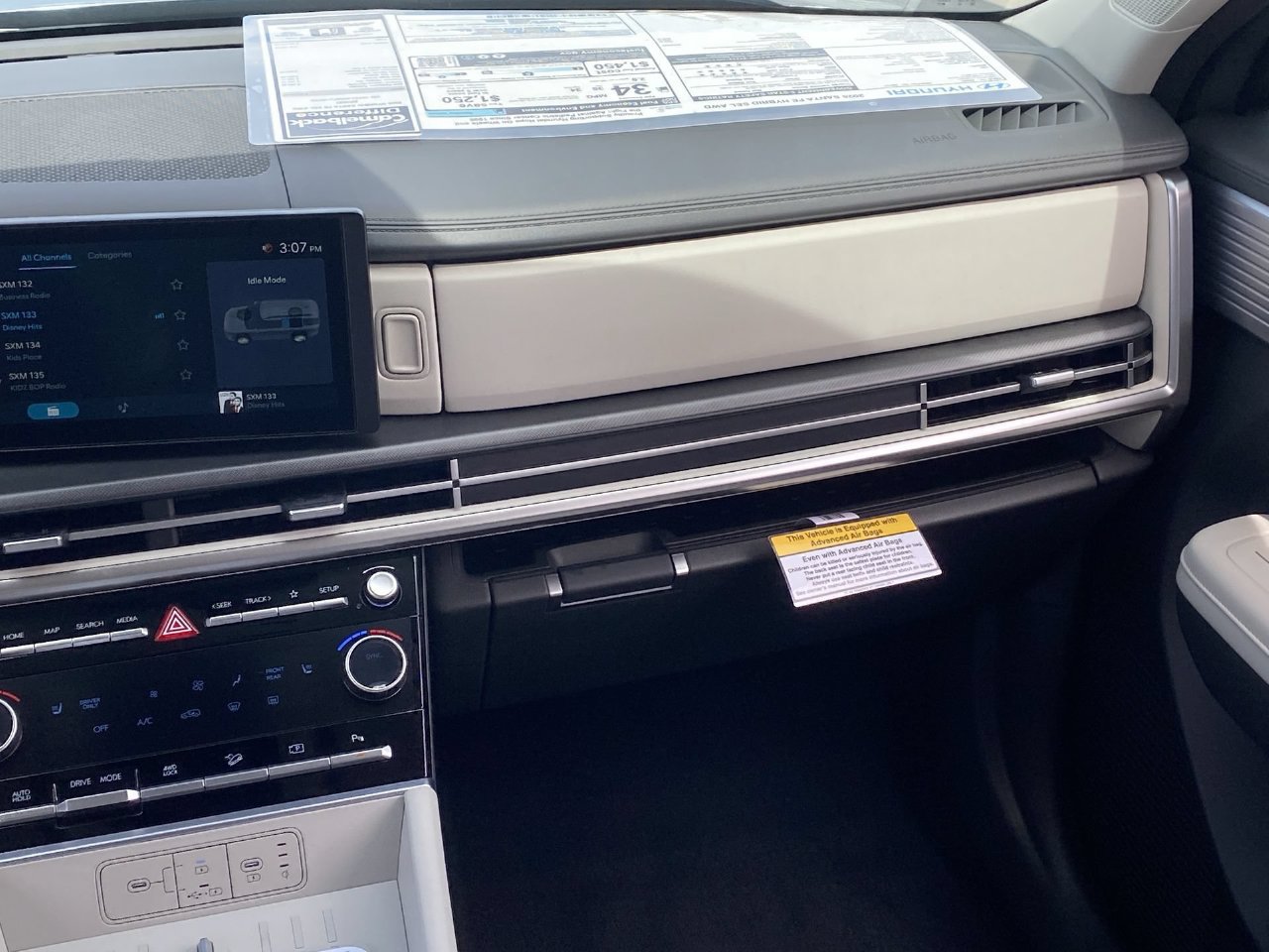 Certified 2026 Hyundai Santa Fe SEL AWD/4WD image 15