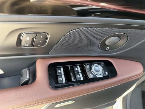 New 2026 Lincoln Nautilus Reserve image 10