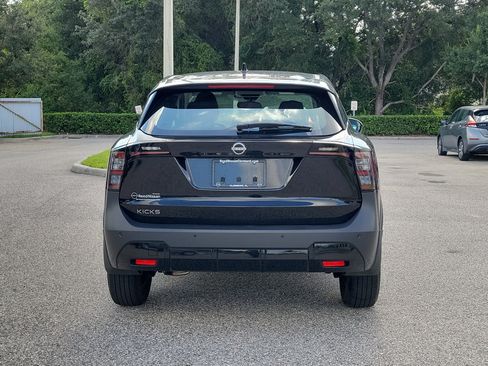 Certified 2025 Nissan Kicks S FWD image 7