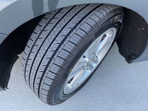 Used 2017 Chevrolet Cruze LT image 43