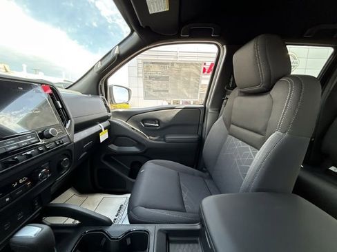 New 2026 Nissan Frontier SV AWD/4WD image 40