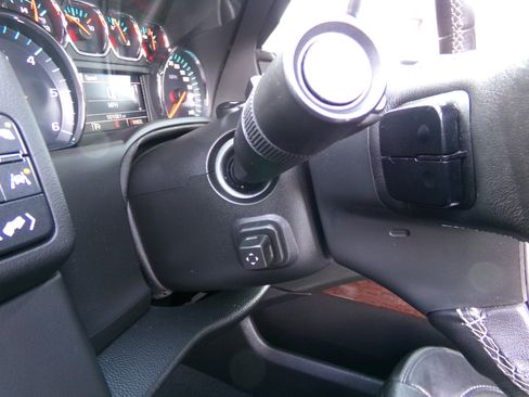 Used 2020 GMC Yukon SLT image 19