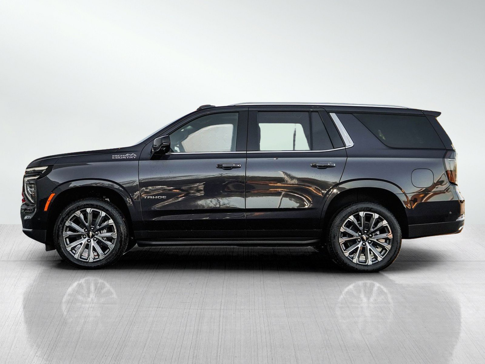 New 2027 Chevrolet Tahoe High Country w/ Sun And Tow Package AWD/4WD image 4