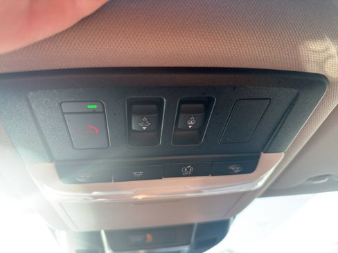 Certified 2023 Nissan Rogue SL w/ SL Premium Package AWD/4WD image 23