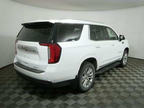 Used 2022 GMC Yukon SLT image 3